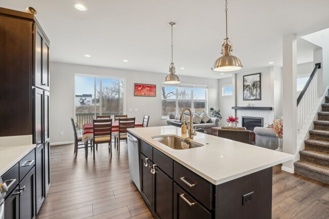 Building Photo - 415 Tawny Elm Pkwy