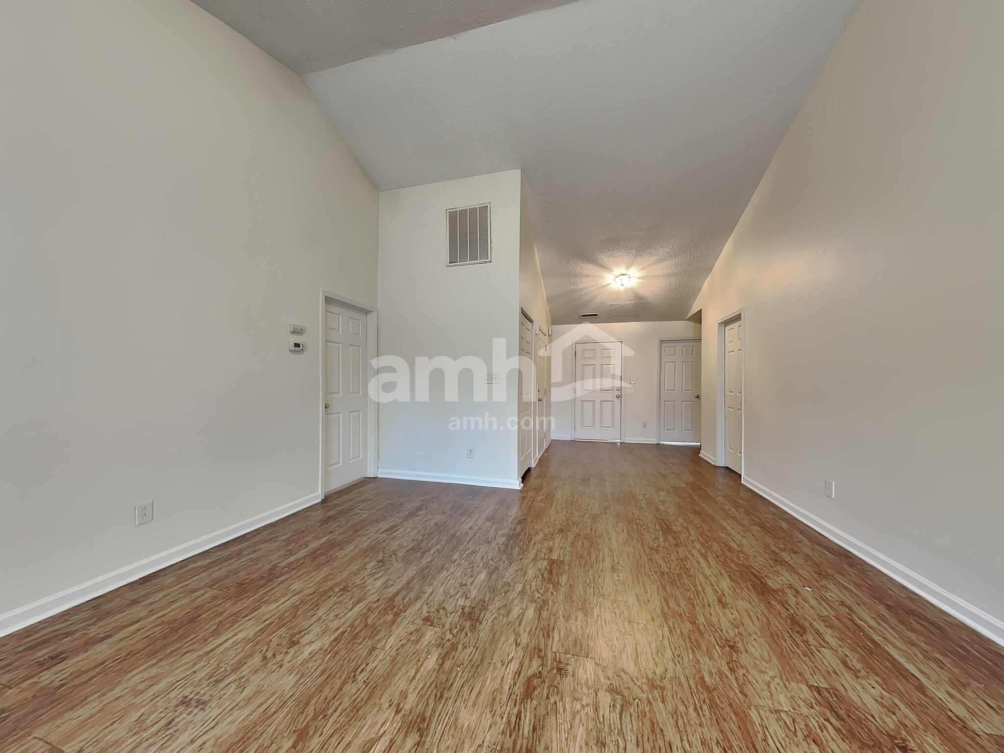 Building Photo - 1907 Landon Farms Ln