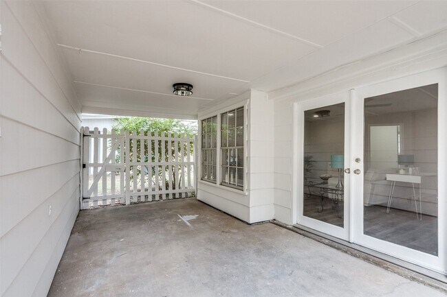 Building Photo - 2119 Quail Run