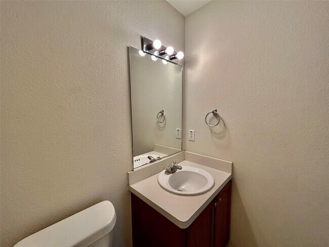 Building Photo - 10623 Sugar Trace Dr