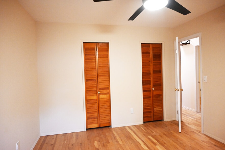 Building Photo - 71 Cayuga Ave