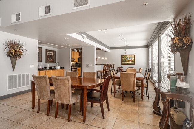 Clubhouse - Mansions at Moses Lake
