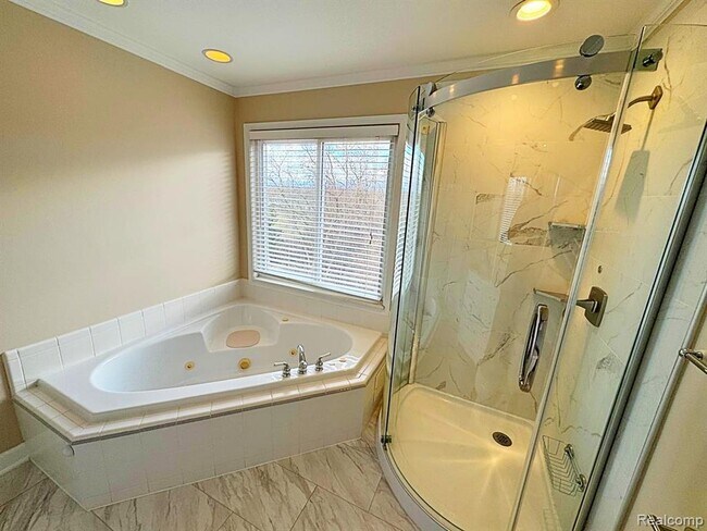 Building Photo - 19479 Scenic Harbour Dr