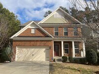 Building Photo - Elegant 4 bedroom Home w/ 1st Floor Office + Basement in Village Square @ Amberly, Cary, Availabl...