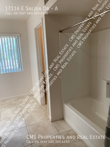 Building Photo - 17116 E Salida Dr