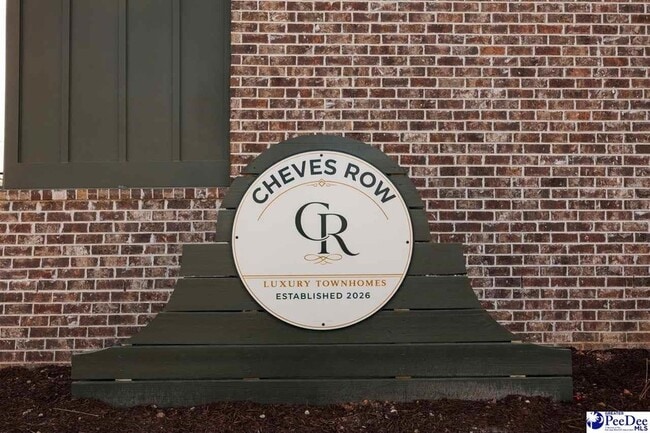 Building Photo - 501 W Cheves St