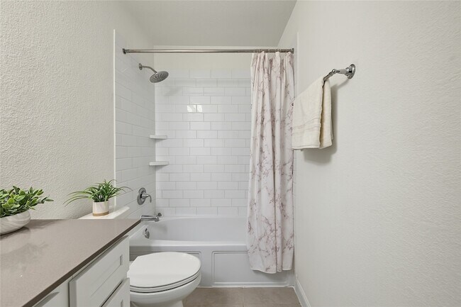 Building Photo - 4802 Albany Shores Ln