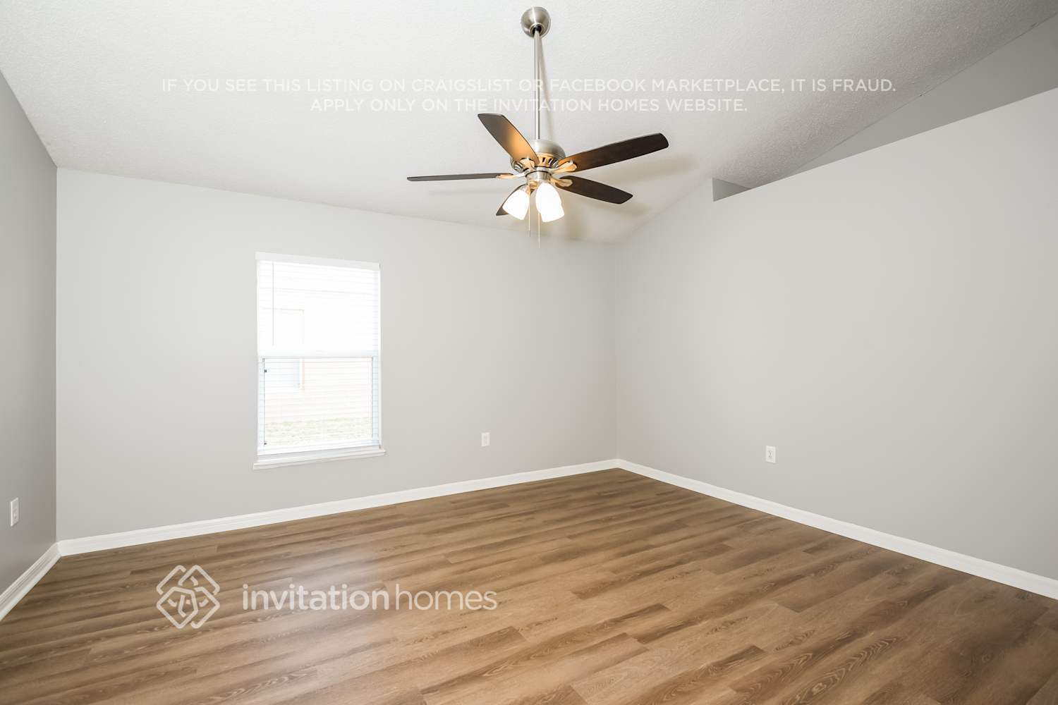 Building Photo - 3013 Elbib Dr