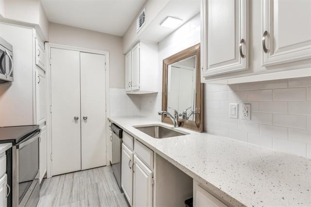 Building Photo - 6315 Campbell Rd