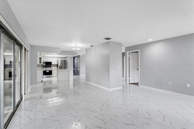 Building Photo - 8609 Sunny Hollow Ln