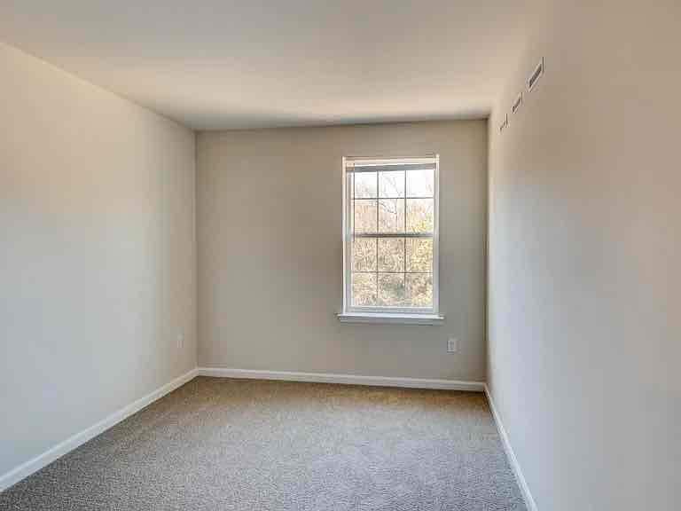Building Photo - 309 Mazzeo Dr