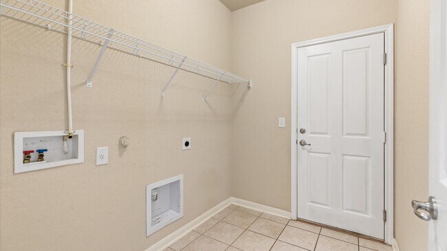 Building Photo - 6026 Cielo Ranch