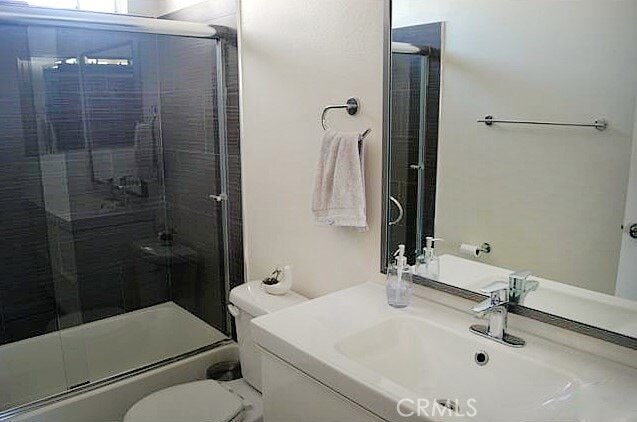 Building Photo - 3111 4th St