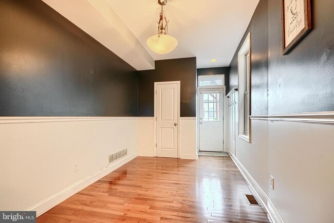Building Photo - 131 N Patterson Park Ave