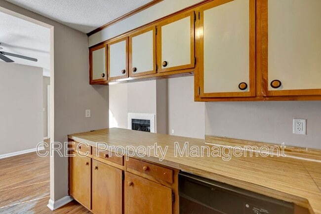 Building Photo - 103 Woodduck Dr