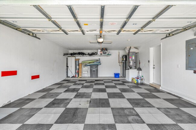 Building Photo - 10694 Wheelhouse Cir