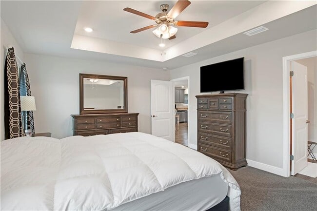 Building Photo - 2051 Whitebark Dr