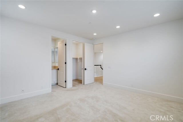 Building Photo - 214 Parkwood