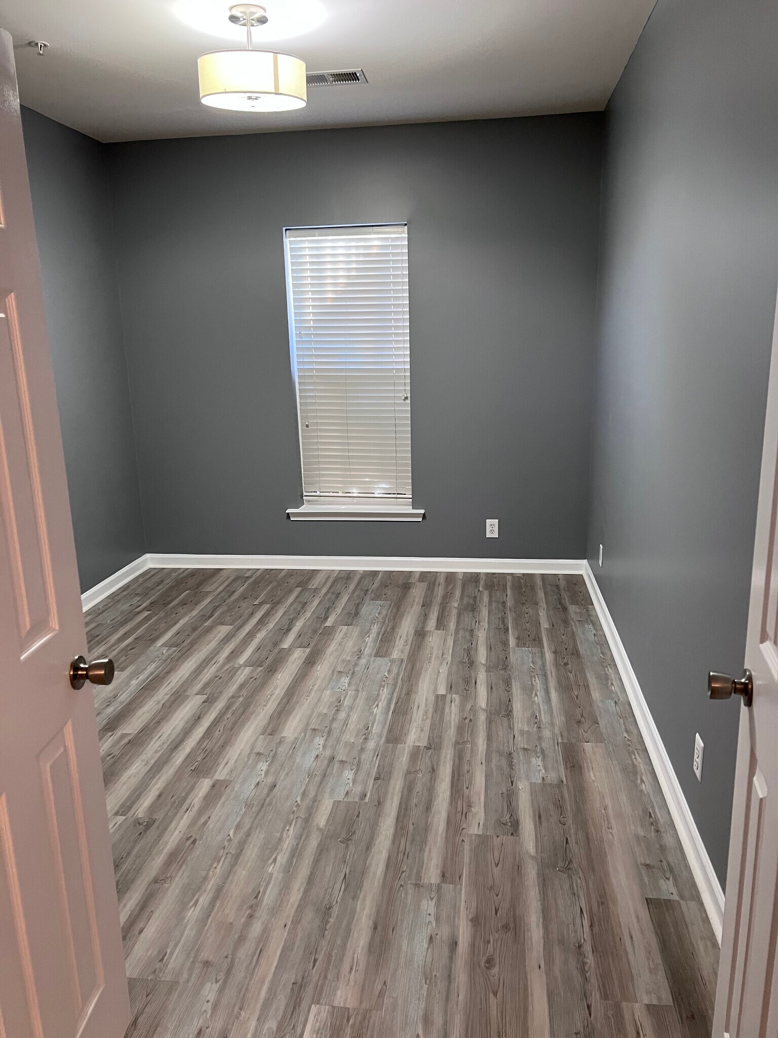 Building Photo - 3216 Margellina Dr