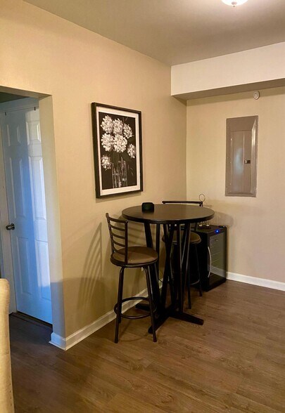 Bar Area- Basement - 1624 Caswell Pkwy