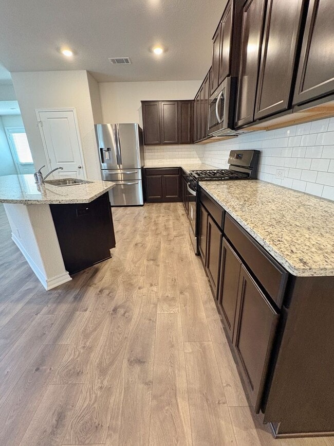 Building Photo - 13522 Whisper Bnd