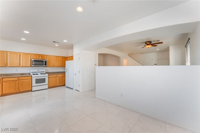 Building Photo - 5269 Brazelton St