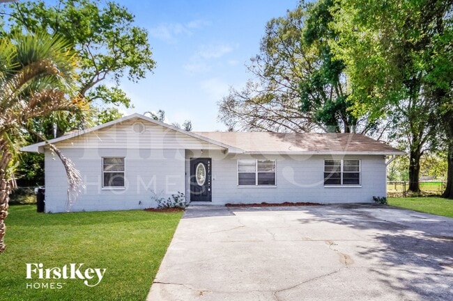 Building Photo - 4017 Lana Dr