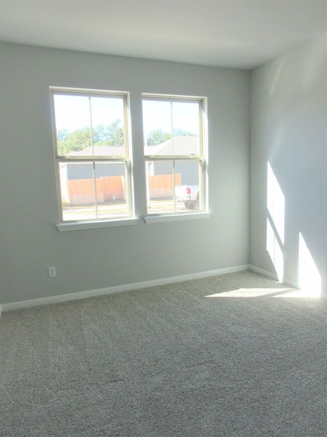Building Photo - 3-Bedroom/2-bath in Crystal Springs - Leander ISD