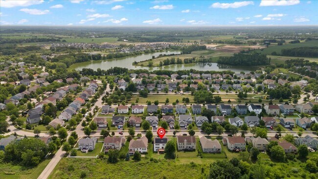 Building Photo - 966 Forest View Way