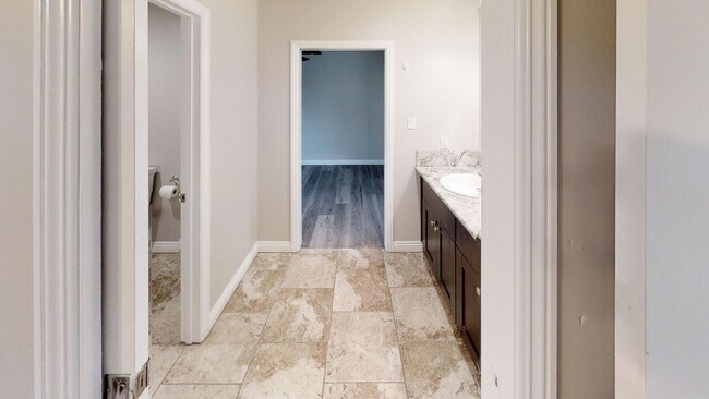 Building Photo - SDSU 5BD House – Walk to Campus, Prime Stu...