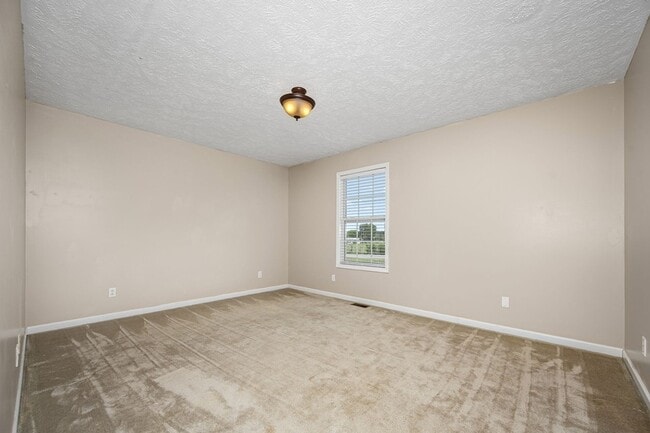 Building Photo - 681 Elbethel Rd