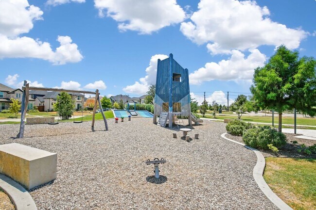 Building Photo - 6842 Gavin Dr
