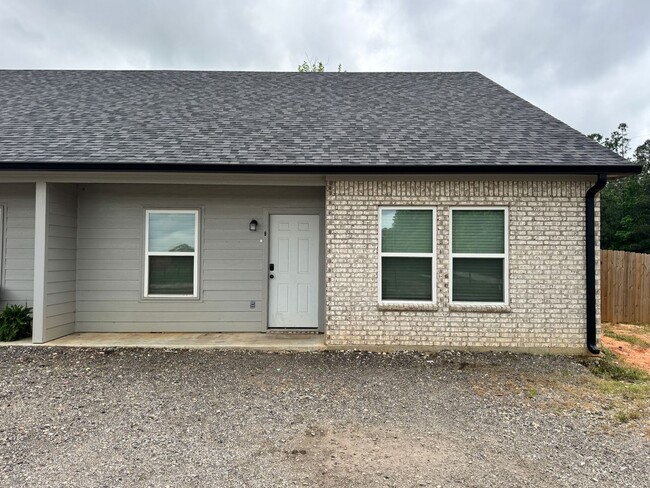 Building Photo - 13209 County Rd 499