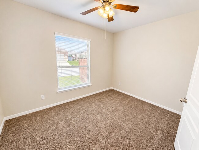 Building Photo - AVAILABLE NOW; APPLY TODAY ON OUR WEBSITE!!!