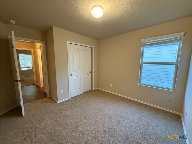 Building Photo - 2934 Field Ridge