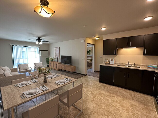 Interior Photo - Sturgeon Bay