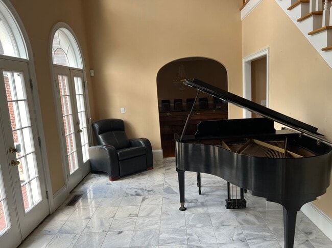 Building Photo - 2385 Hopewell Plantation Dr