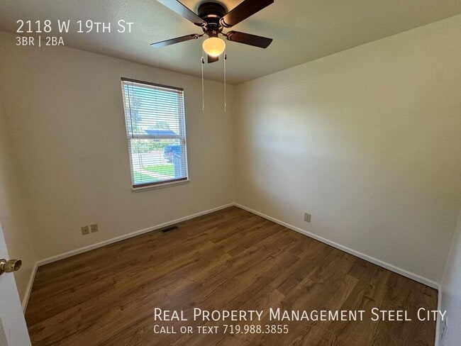 Building Photo - 2118 W 19th St
