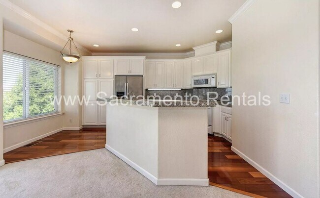 Building Photo - 3 br, 2.5 bath House - 567 Landis Circle