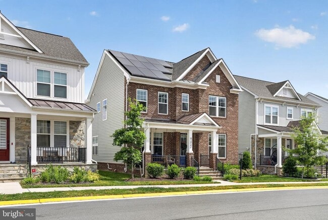 Building Photo - 41922 Spring Air Dr