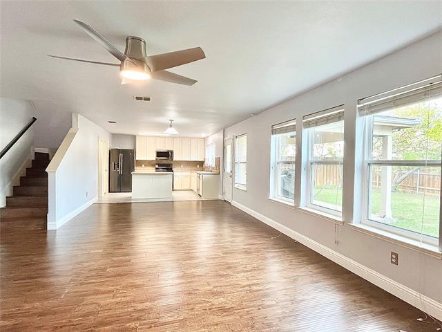 Building Photo - 3913 Plymouth Dr