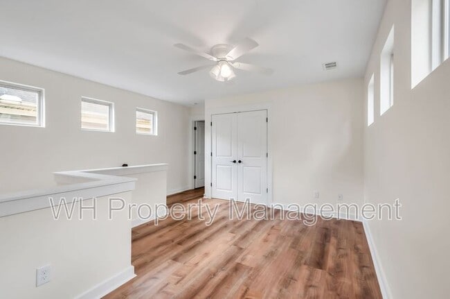 Building Photo - 541 Eastboro Dr