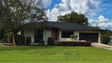 Building Photo - 3BR/2BA Home with Pool & Screened Patio in South Lakeland