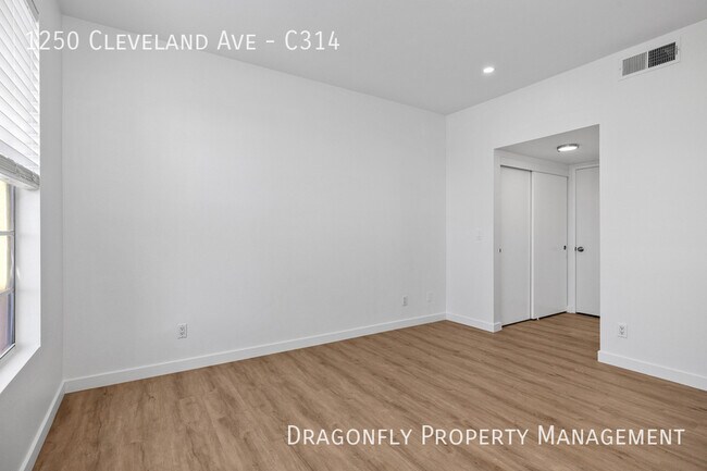 Building Photo - 1250 Cleveland Ave