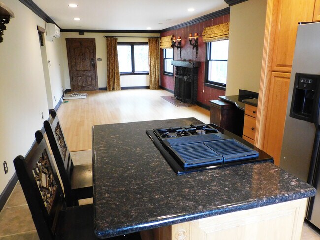 Building Photo - 56 La Venezia Ct