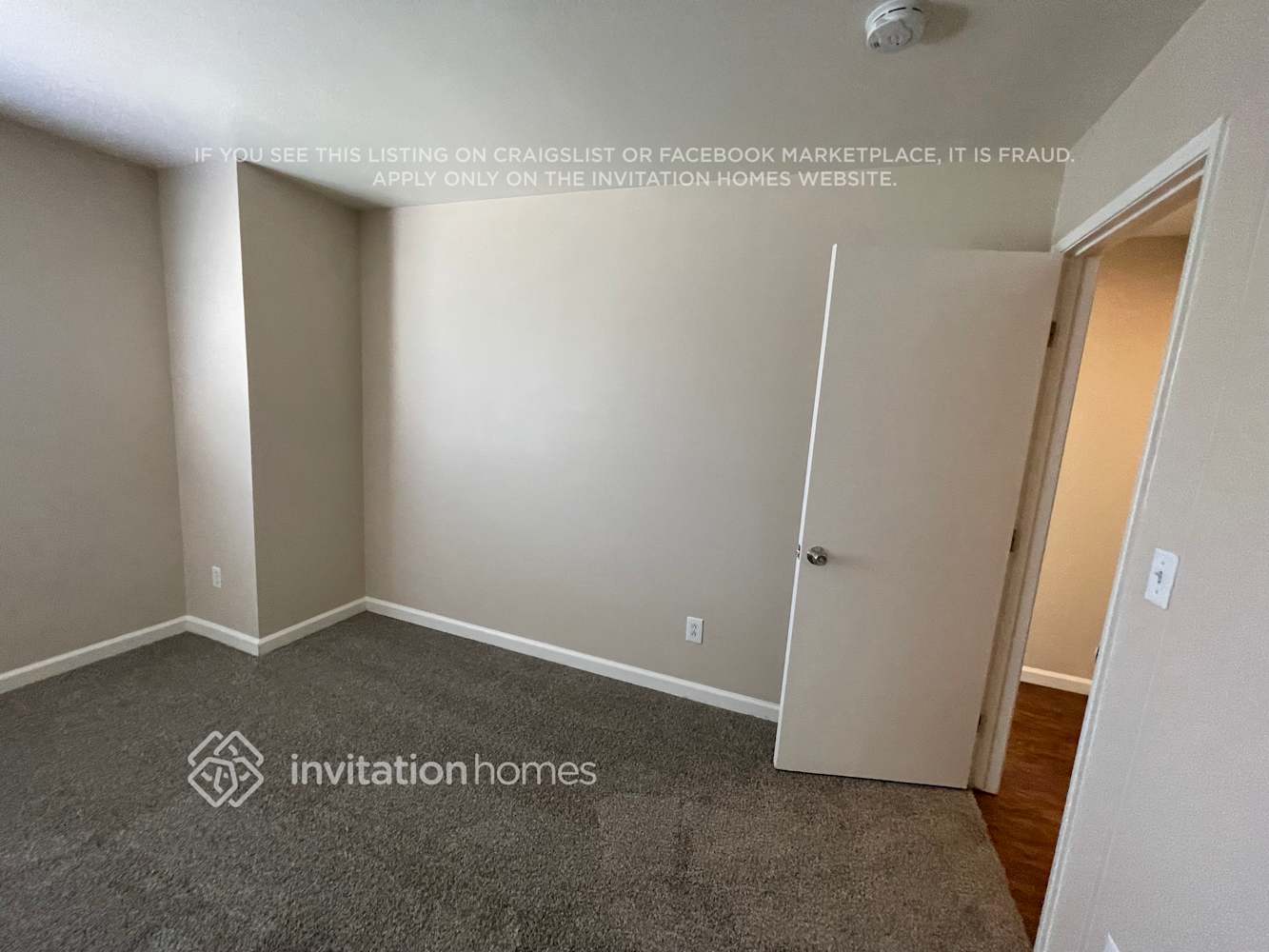 Building Photo - 1802 Gardenia Ct