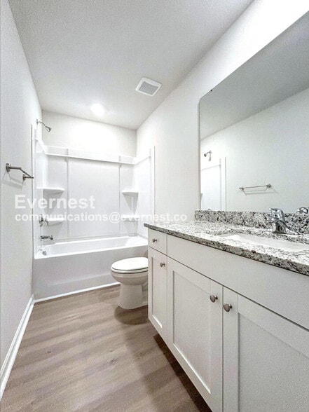 Building Photo - 2104 Willow Gln Dr