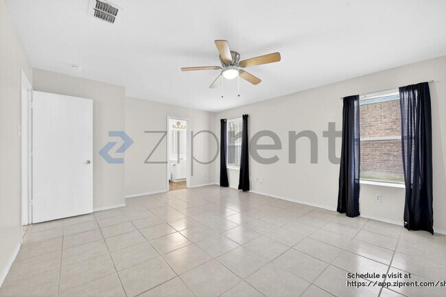 Building Photo - 6525 Meadow Way Ln