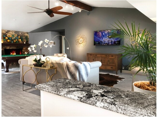 Building Photo - 79930 Fiesta Dr
