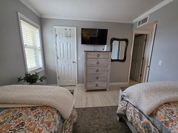Building Photo - 650 Snug Harbor Dr